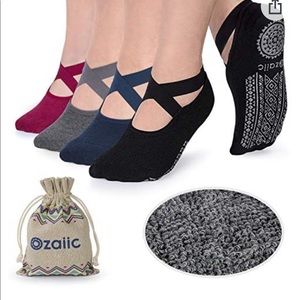 Ozaiic Non Slip Socks for Yoga Pilates Barre